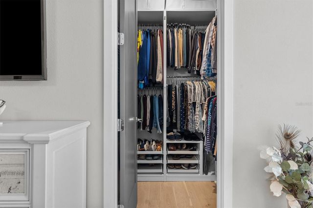 946 HIGHLAND AVENUE 27, Dunedin, FL 34698