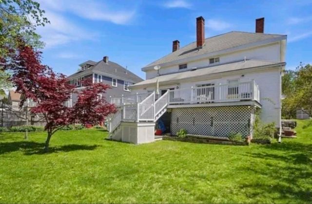 6-8 Gibbons Av. 8, Milford, MA 01757