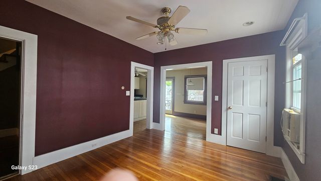 6-8 Gibbons Av. 8, Milford, MA 01757