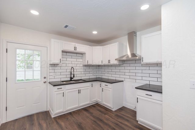 1202 S Western Street, Amarillo, TX 79106