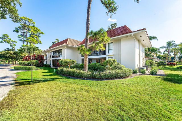 4601 Kittiwake Court Kittiwake, Boynton Beach, FL 33436