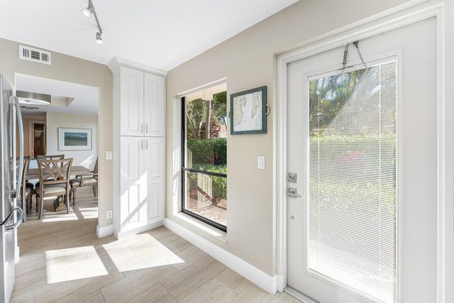 4601 Kittiwake Court Kittiwake, Boynton Beach, FL 33436