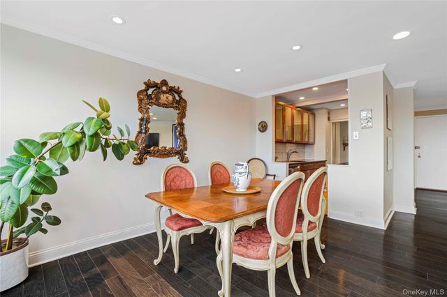 12 Old Mamaroneck Avenue 6C, White Plains, NY 10605