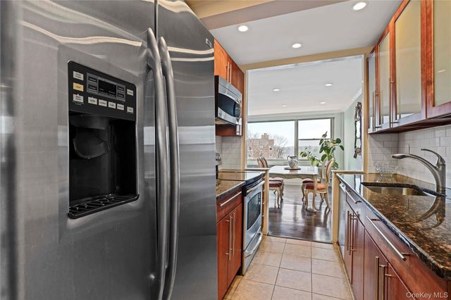 12 Old Mamaroneck Avenue 6C, White Plains, NY 10605