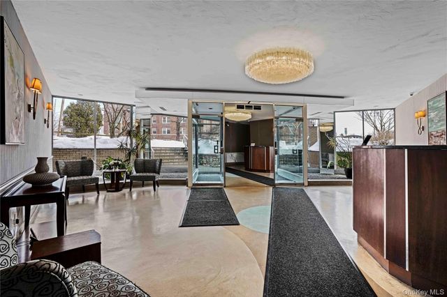 12 Old Mamaroneck Avenue 6C, White Plains, NY 10605