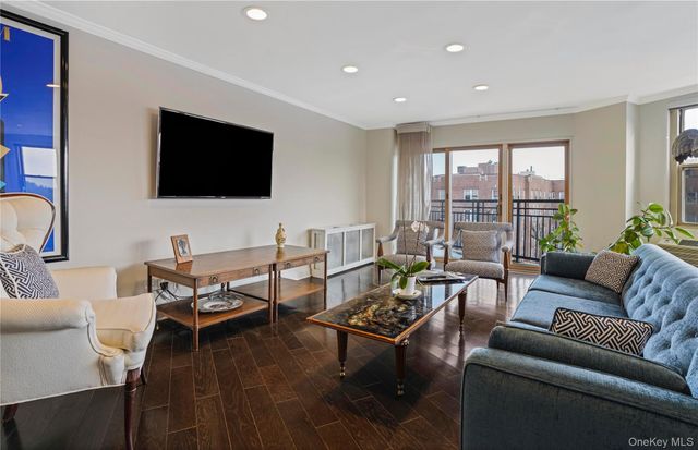 12 Old Mamaroneck Avenue 6C, White Plains, NY 10605