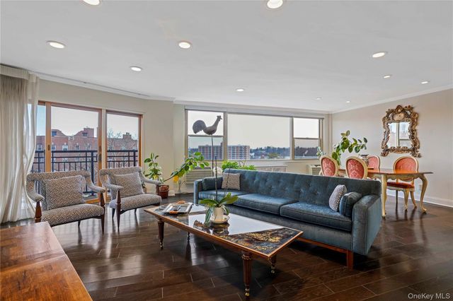 12 Old Mamaroneck Avenue 6C, White Plains, NY 10605