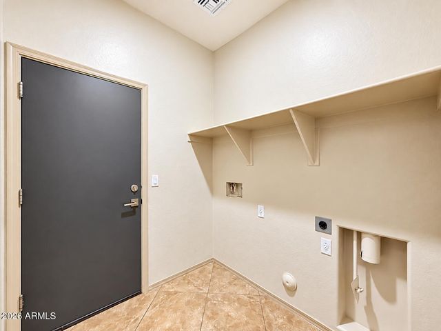 17961 W Lawrence Lane, Waddell, AZ 85355