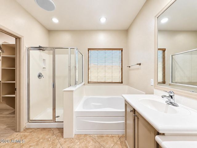 17961 W Lawrence Lane, Waddell, AZ 85355