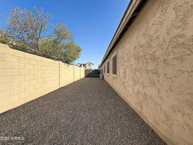 17961 W Lawrence Lane, Waddell, AZ 85355