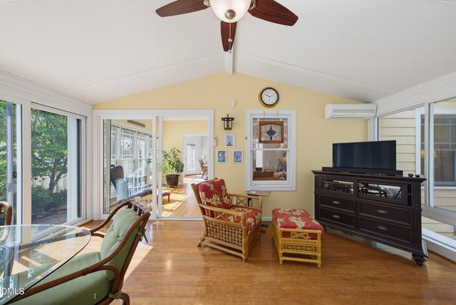 1709 Falls River Avenue, Raleigh, NC 27614