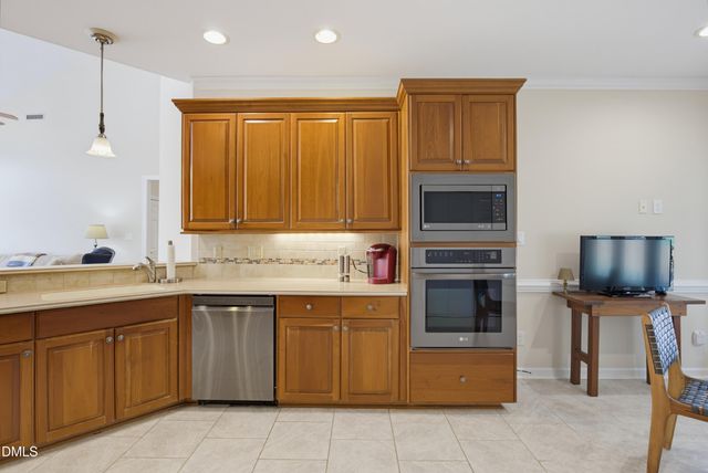 1709 Falls River Avenue, Raleigh, NC 27614