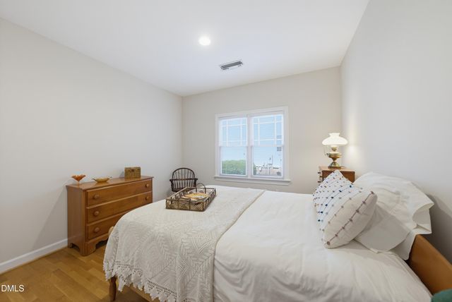 1709 Falls River Avenue, Raleigh, NC 27614