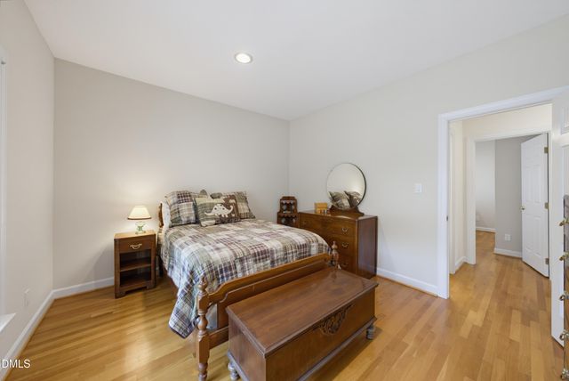 1709 Falls River Avenue, Raleigh, NC 27614