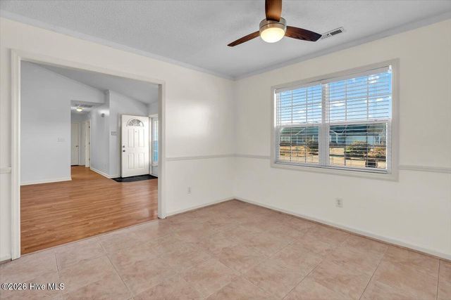 423 Dion Drive, Hubert, NC 28539