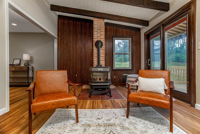 106 Marshall St, Athol, MA 01331
