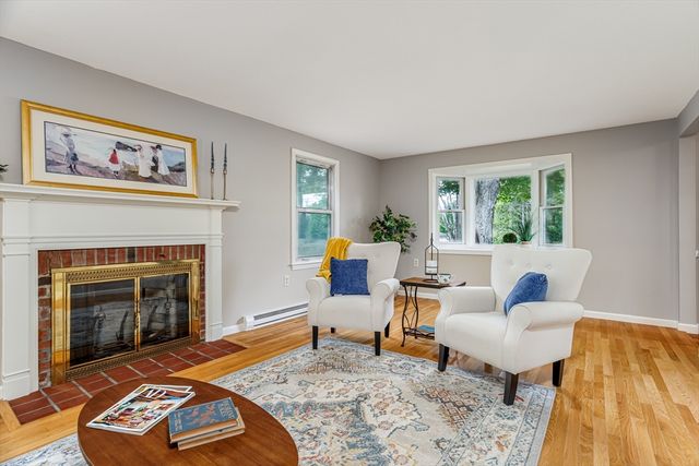 106 Marshall St, Athol, MA 01331