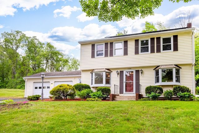 106 Marshall St, Athol, MA 01331