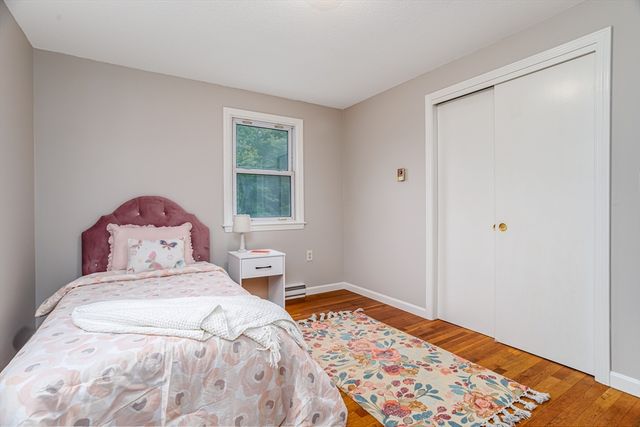 106 Marshall St, Athol, MA 01331