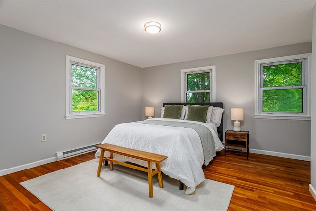 106 Marshall St, Athol, MA 01331
