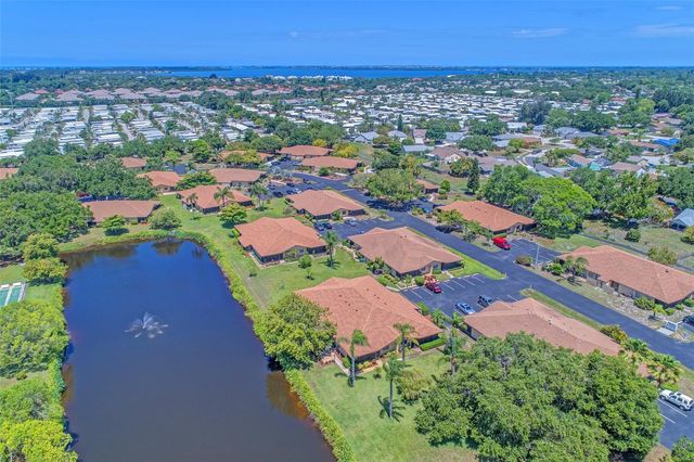 4152 66TH STREET CIRCLE W 4152, Bradenton, FL 34209