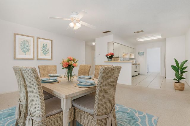 4152 66TH STREET CIRCLE W 4152, Bradenton, FL 34209