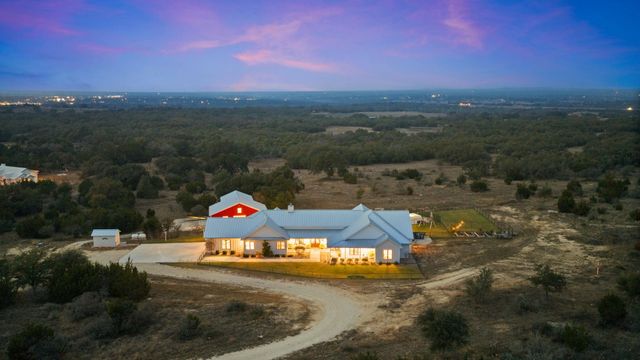 452 Southwick Ranch RD, Johnson City, TX 78636