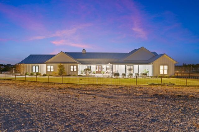 452 Southwick Ranch RD, Johnson City, TX 78636