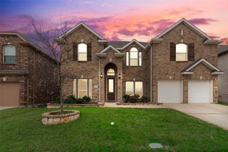 200 Ravenel Street, Glenn Heights, TX 75154