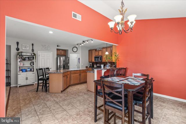 3123 S KING RICHARDS CT S, York, PA 17408