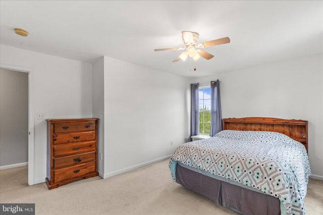 3123 S KING RICHARDS CT S, York, PA 17408