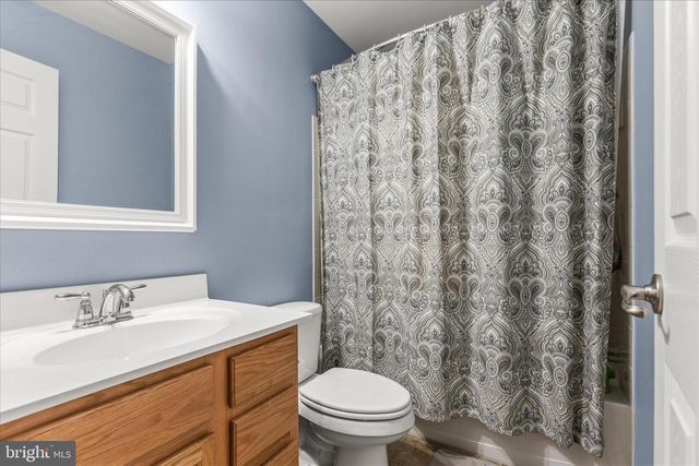 3123 S KING RICHARDS CT S, York, PA 17408