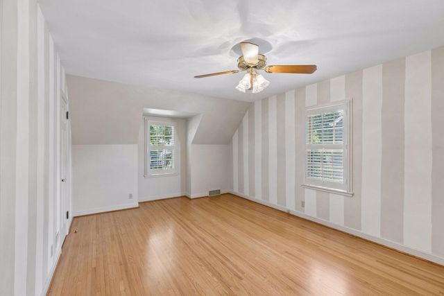 671 Josephine Place, Saint Paul, MN 55116