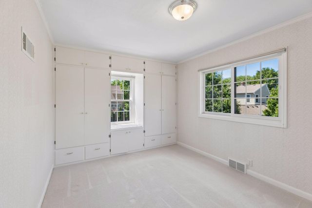 671 Josephine Place, Saint Paul, MN 55116