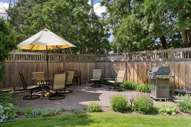 671 Josephine Place, Saint Paul, MN 55116