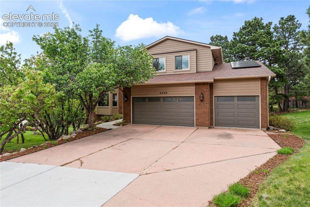 4325 Star Ranch Road, Colorado Springs, CO 80906 — exterior