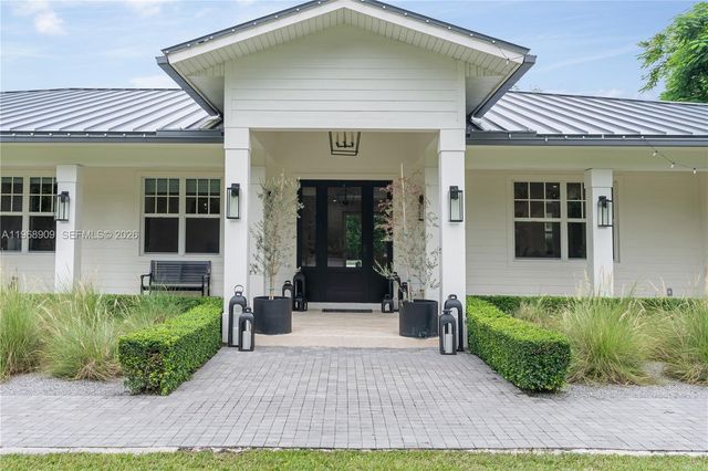 9301 SW 93rd Ave 01, Miami, FL 33176