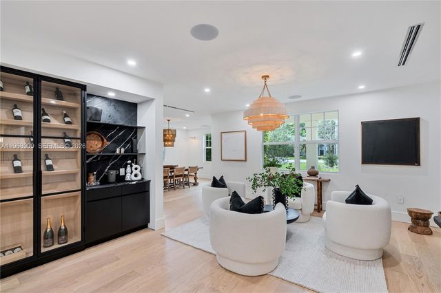 9301 SW 93rd Ave 01, Miami, FL 33176