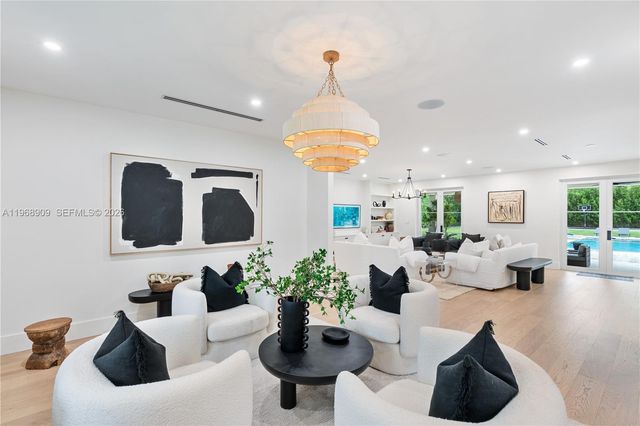 9301 SW 93rd Ave 01, Miami, FL 33176