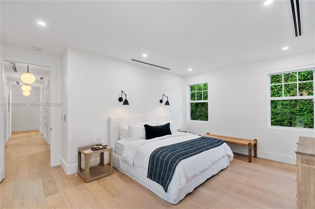 9301 SW 93rd Ave 01, Miami, FL 33176