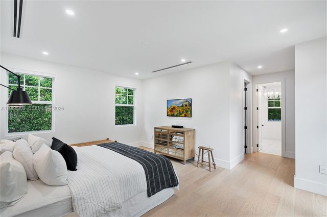 9301 SW 93rd Ave 01, Miami, FL 33176