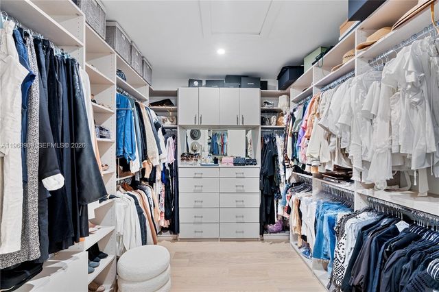 9301 SW 93rd Ave 01, Miami, FL 33176