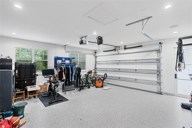 9301 SW 93rd Ave 01, Miami, FL 33176