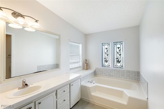 19757 Frenchmans CT, North Fort Myers, FL 33903