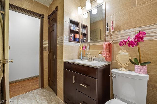 6767 N Main Street, Conneaut, OH 44030