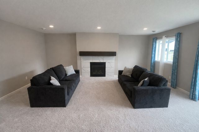 8650 145th Lane NW, Ramsey, MN 55303