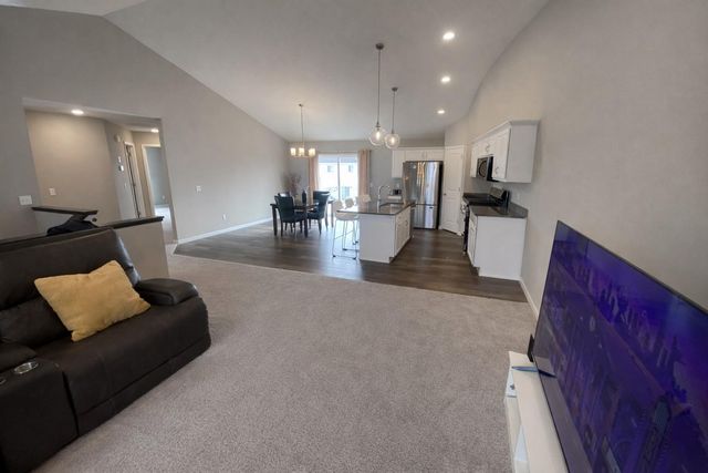 8650 145th Lane NW, Ramsey, MN 55303