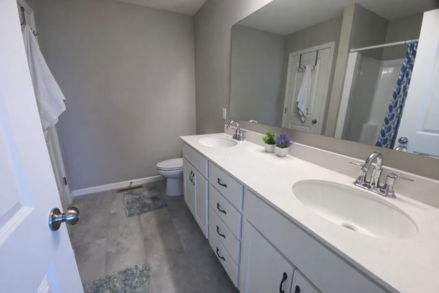 8650 145th Lane NW, Ramsey, MN 55303