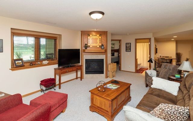 4601 154th Street, Urbandale, IA 50323