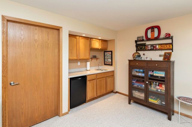 4601 154th Street, Urbandale, IA 50323
